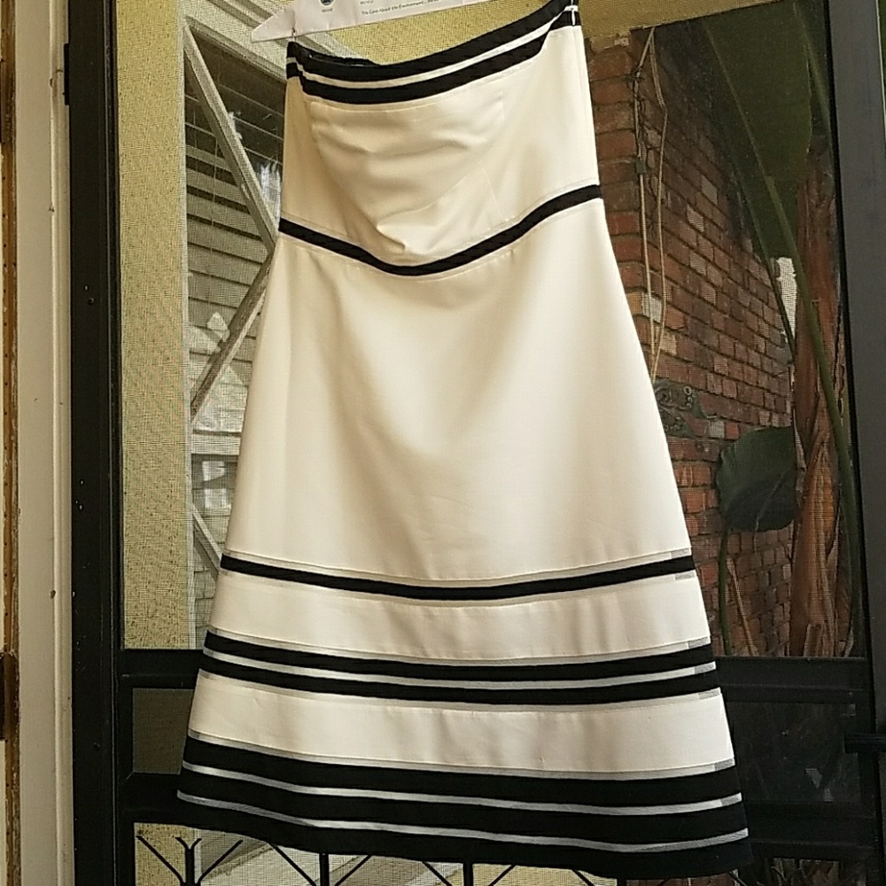 Staples black and white dress